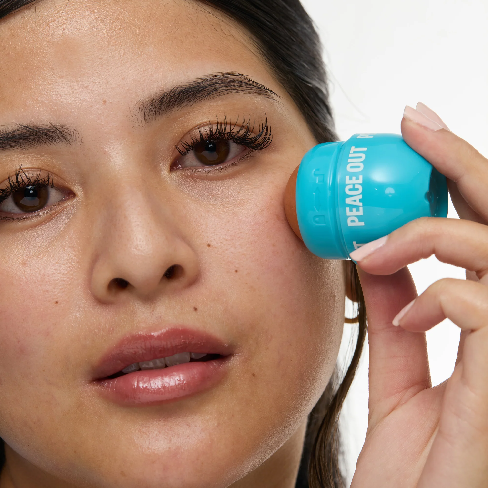 Instant Oil Control Roller W/ Halloysite Clay - Image 13