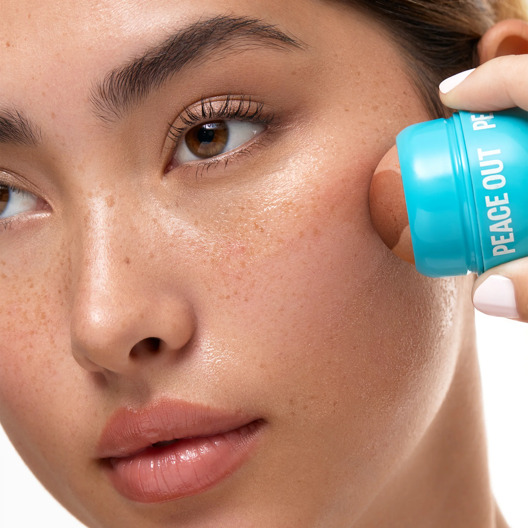 Instant Oil Control Roller W/ Halloysite Clay - Image 8