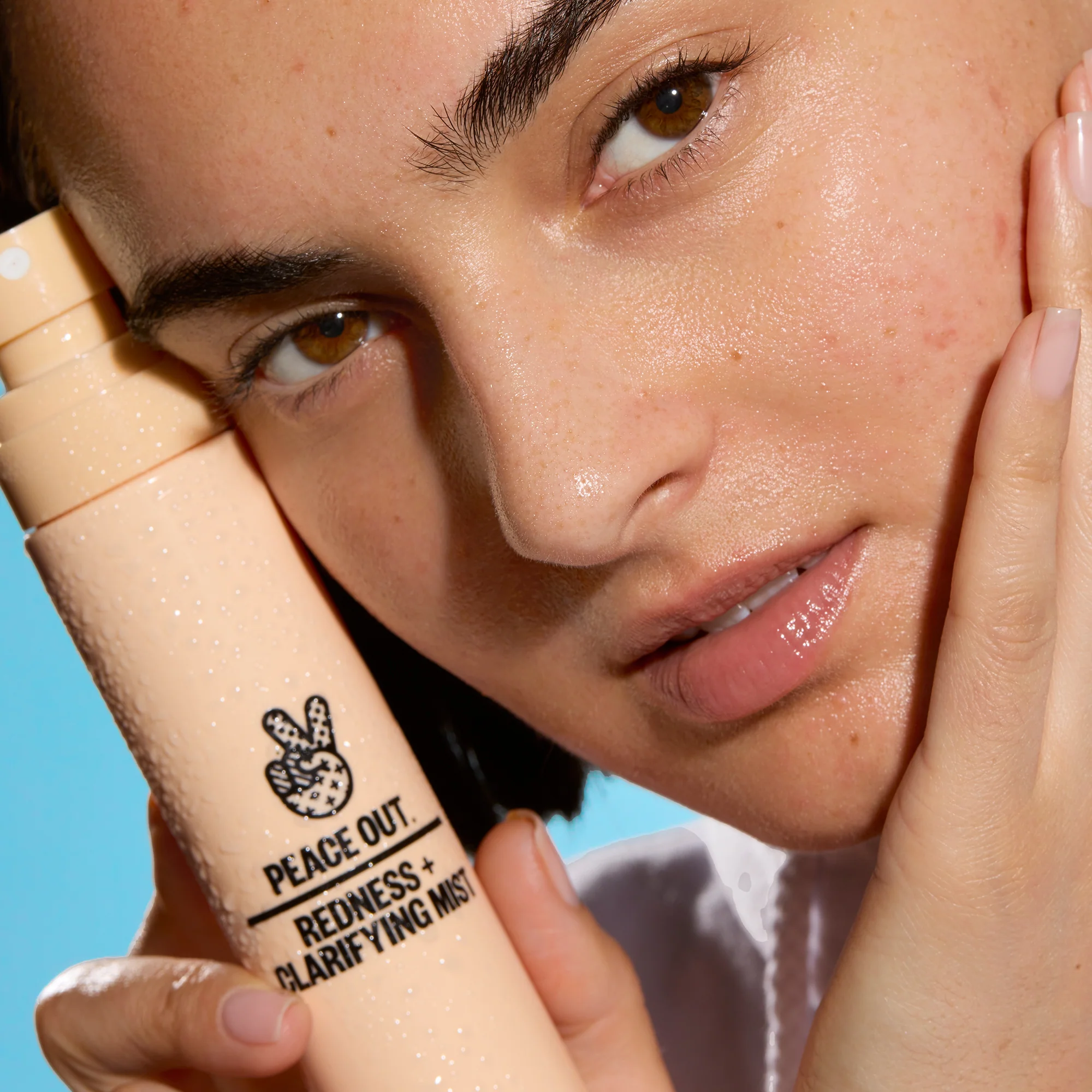 Redness + Hydrating Clarifying Mist - Image 5